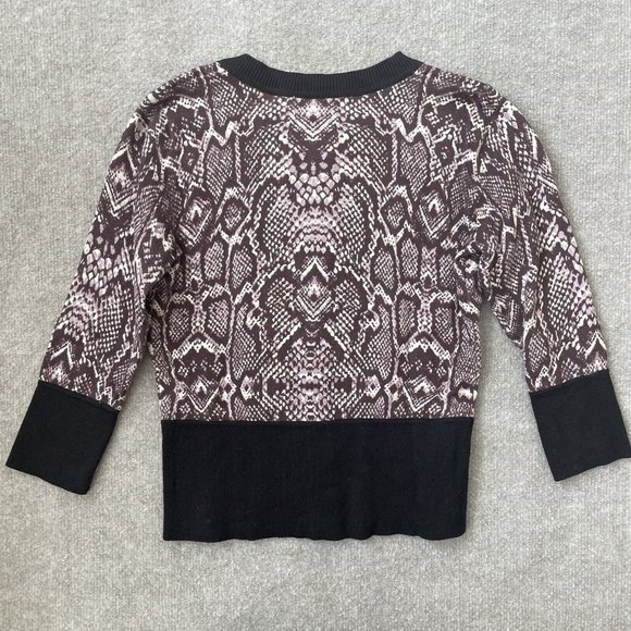 Cynthia Rowley Cropped Cardigan Womens Small Purple Snake Print 3/4 Sleeve Knit - Picture 6 of 6